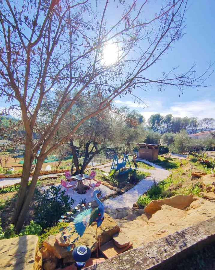 Arche De Noe Atypique, Boheme , Nature, Piscine Chauffee De Paques A Toussaint , Spa , Sauna , Loisirs Le Beausset Dış mekan fotoğraf